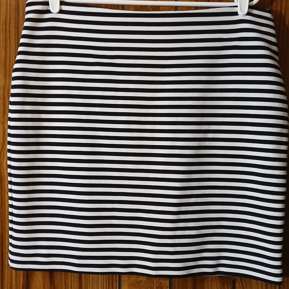 LOFT Blk White Striped Pencil Skirt Mini High Waist Business Casual Office Chic